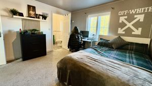 Photo 10- click for photo gallery